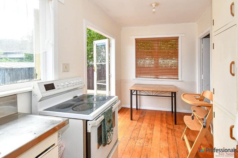 Photo of property in 1/66 Tawa Crescent, Manurewa, Auckland, 2102