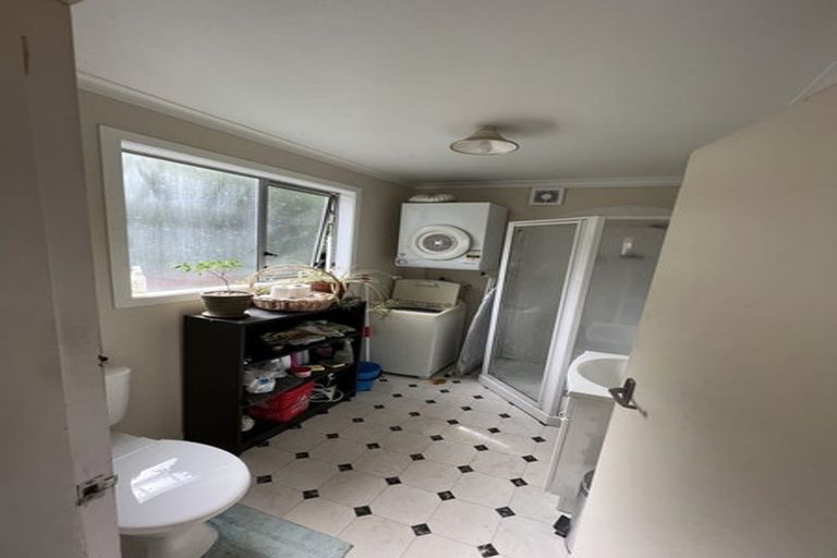 Photo of property in 130u2 Buckley Road, Southgate, Wellington, 6023
