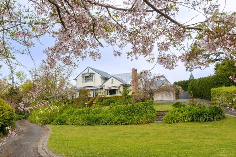 Photo of property in 1 Hodge Terrace, Havelock North, 4130