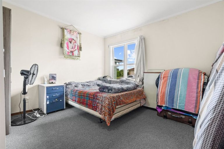 Photo of property in 3/124 Great South Road, Manurewa, Auckland, 2102