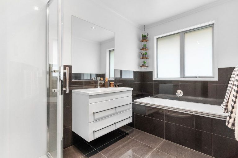 Photo of property in 8 Reliance Crescent, Beachlands, Auckland, 2018