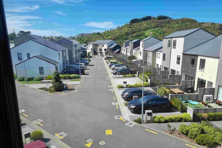 Photo of property in 170u3 Fraser Avenue, Johnsonville, Wellington, 6037