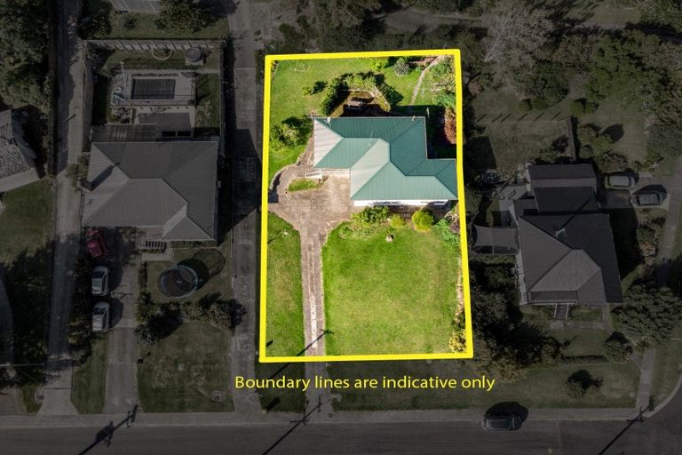 Photo of property in 1 Cullen Street, Paeroa, 3600