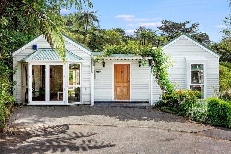Photo of property in 102a Miromiro Road, Normandale, Lower Hutt, 5010