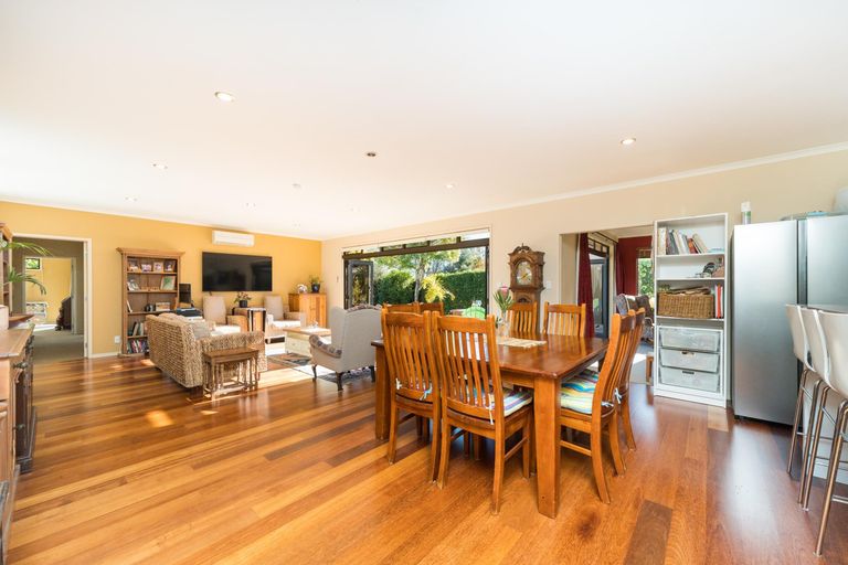 Photo of property in 14 Batt Street, West End, Palmerston North, 4410