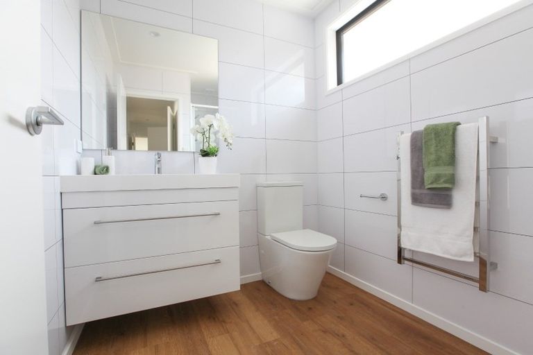 Photo of property in 16u4 Heath Street, Saint Andrews, Hamilton, 3200