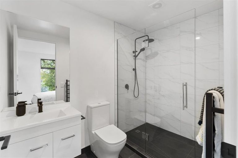 Photo of property in 10/206 Geraldine Street, Edgeware, Christchurch, 8013