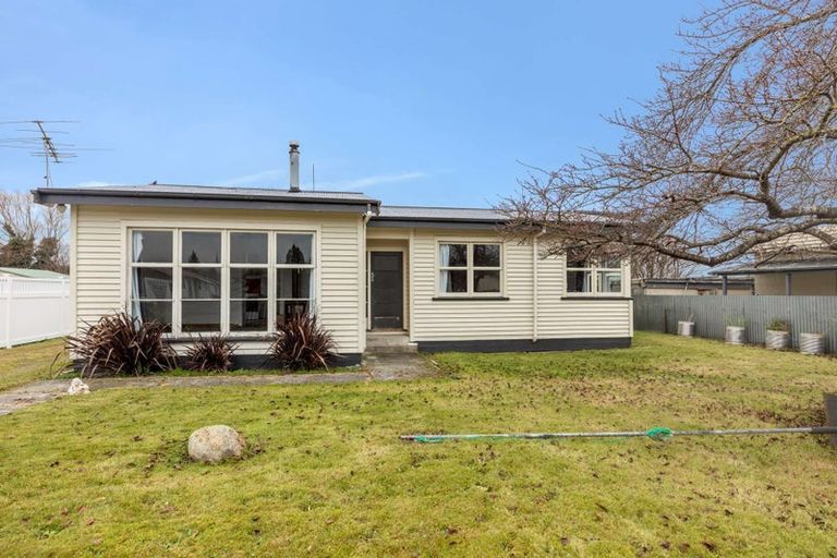 Photo of property in 28 Helena Street, Lumsden, 9730