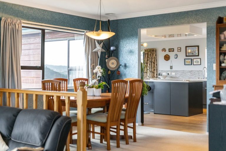 Photo of property in 7 The Top Gallant, Whitby, Porirua, 5024