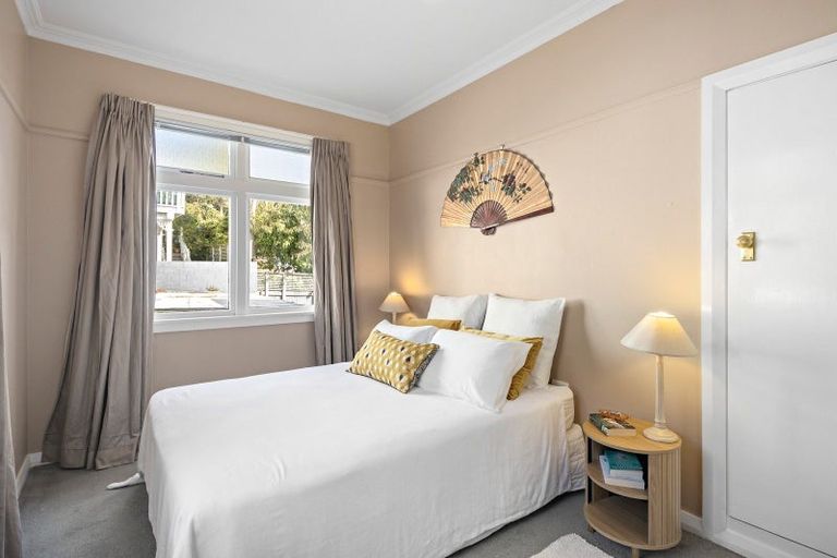 Photo of property in 1u6 Rixon Grove, Mount Victoria, Wellington, 6011
