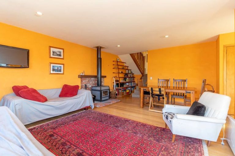 Photo of property in 16 Golden Terrace, Queenstown, 9300