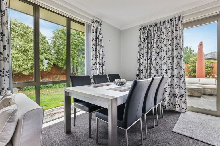 Photo of property in 31 Coppinger Terrace, Aidanfield, Christchurch, 8025