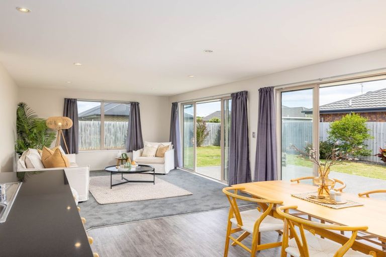 Photo of property in 12 Maple Place, Rangiora, 7400