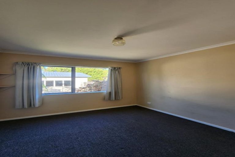 Photo of property in 53a Carthew Street, Okato, 4335