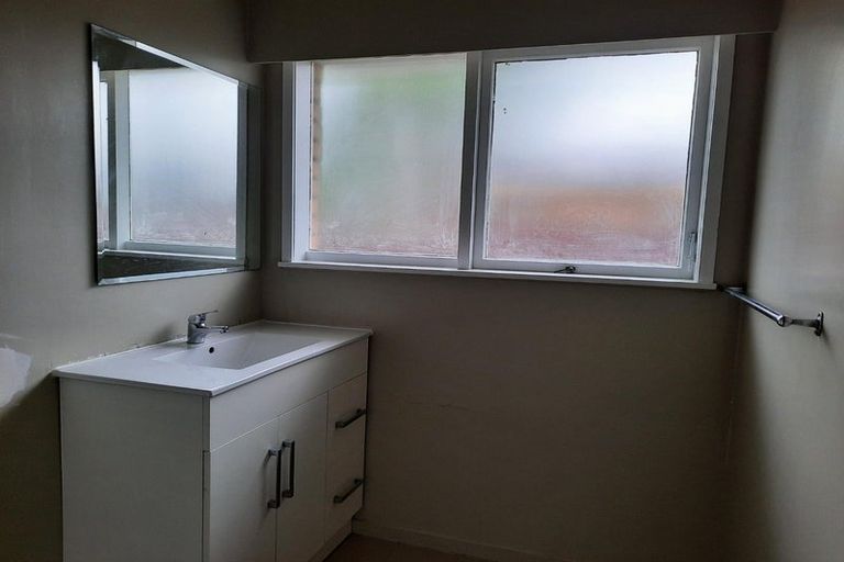 Photo of property in 1/37 Great South Road, Papakura, Takanini, 2110