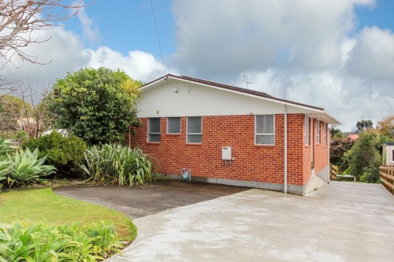 Photo of property in 25 Rimu Street, Inglewood, 4330