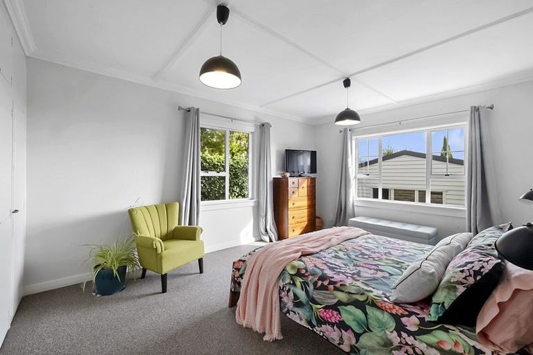 Photo of property in 89 Paynters Avenue, Strandon, New Plymouth, 4312