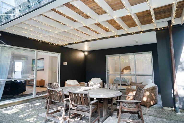 Photo of property in 4 Brandon Road, Manly, Whangaparaoa, 0930