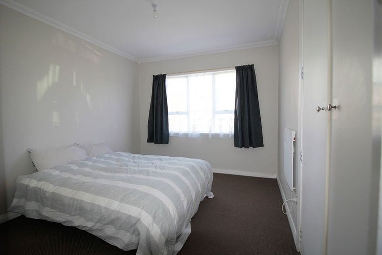 Photo of property in 85 Bartholomew Road, Levin, 5510