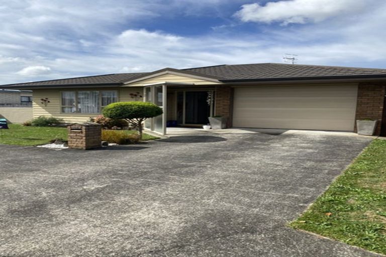 Photo of property in 14 Rugby Street, Levin, 5510