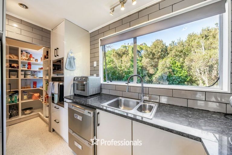Photo of property in 54 Lord Street, Stokes Valley, Lower Hutt, 5019