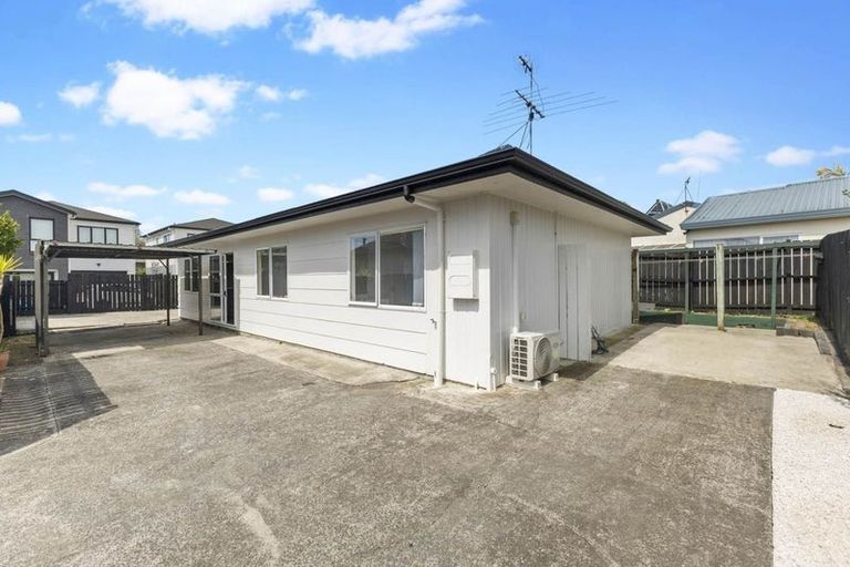 Photo of property in 2/3 James Road, Manurewa, Auckland, 2102