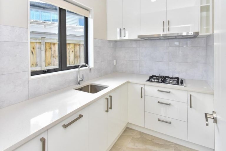 Photo of property in 25 Drumbuoy Drive, Flat Bush, Auckland, 2019