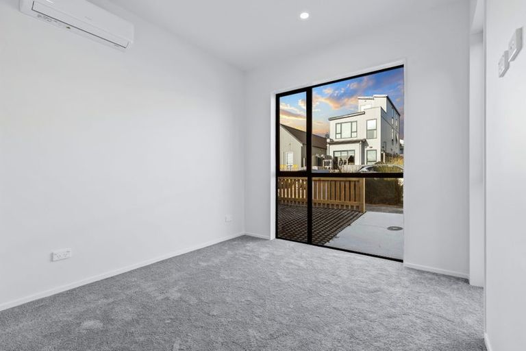 Photo of property in 5 Herekino Street, Westgate, Auckland, 0814