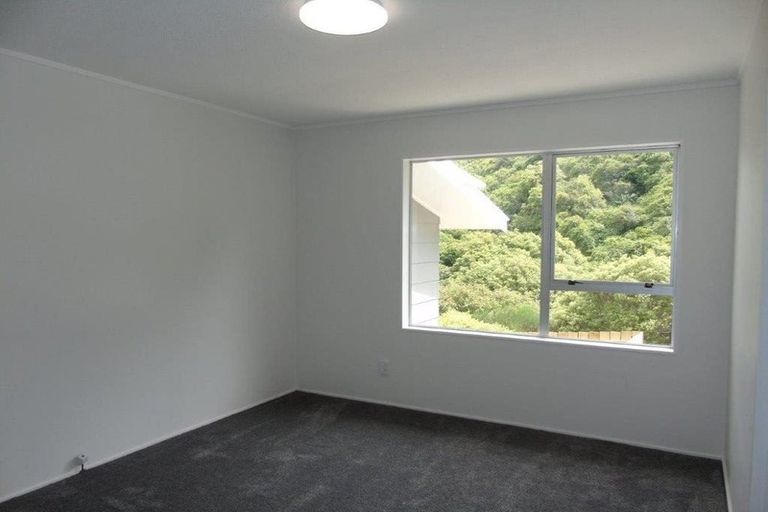 Photo of property in 107 South Karori Road, Karori, Wellington, 6012