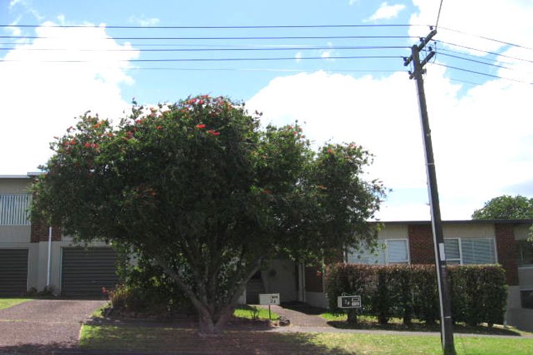 Photo of property in 4/2 Prospect Terrace, Milford, Auckland, 0620