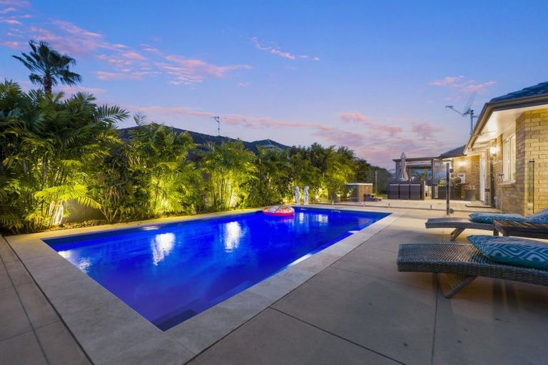 Photo of property in 90 Santa Monica Drive, Papamoa Beach, Papamoa, 3118