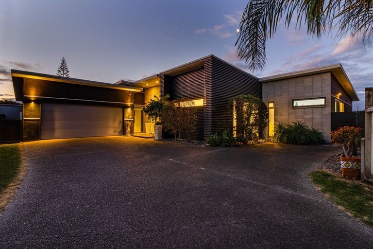 Photo of property in 27 Pompano Key, Papamoa Beach, Papamoa, 3118