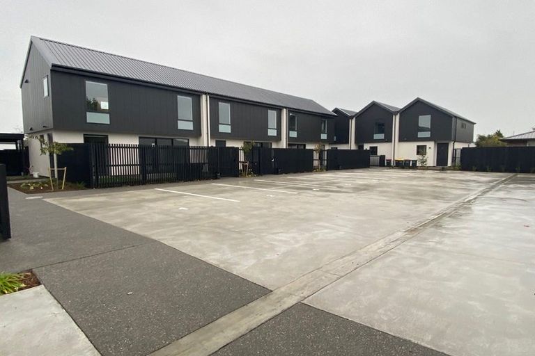 Photo of property in 6/29 Wrights Road, Addington, Christchurch, 8024