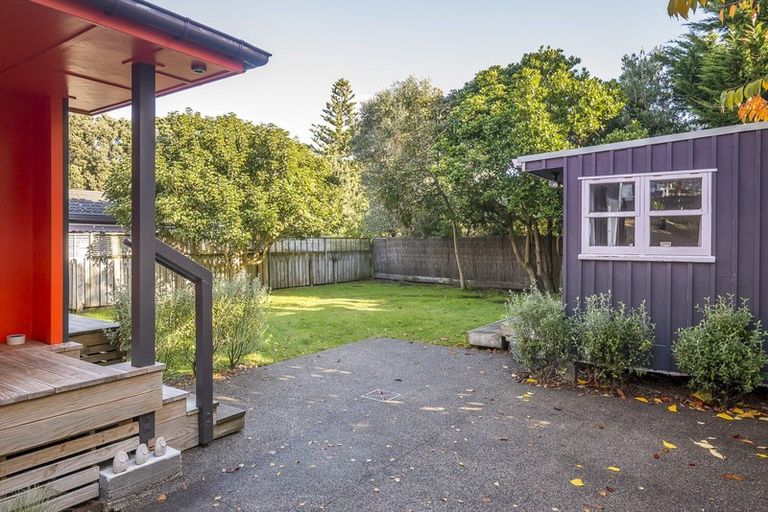 Photo of property in 35b Wharemauku Road, Raumati Beach, Paraparaumu, 5032
