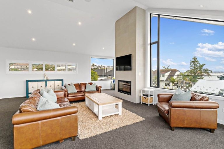 Photo of property in 5/73a The Parade, Bucklands Beach, Auckland, 2012