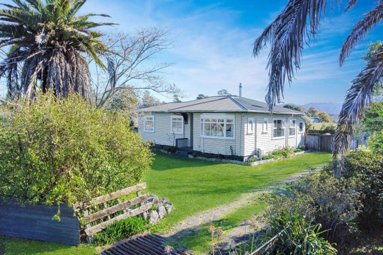 Photo of property in 228 Kawerau Road, Putauaki, Whakatane, 3192