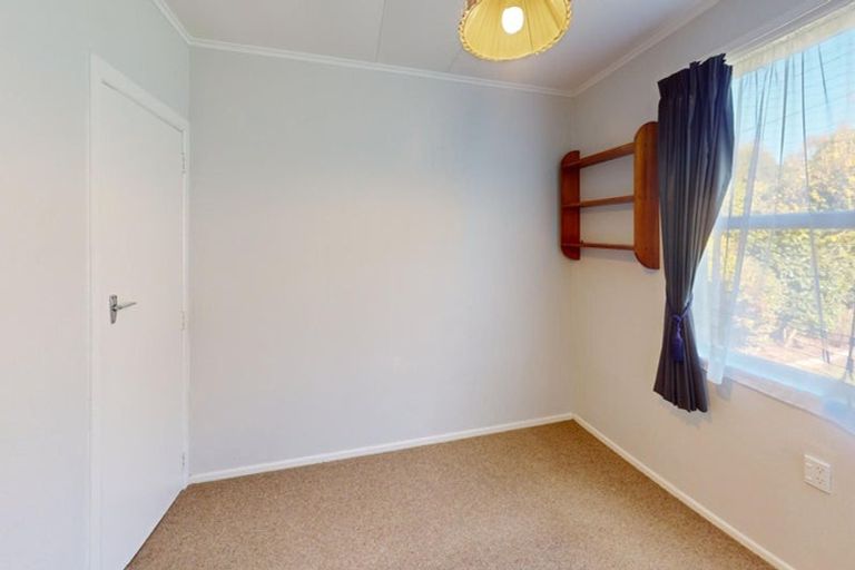 Photo of property in 19 Skerman Street, Marton, 4710