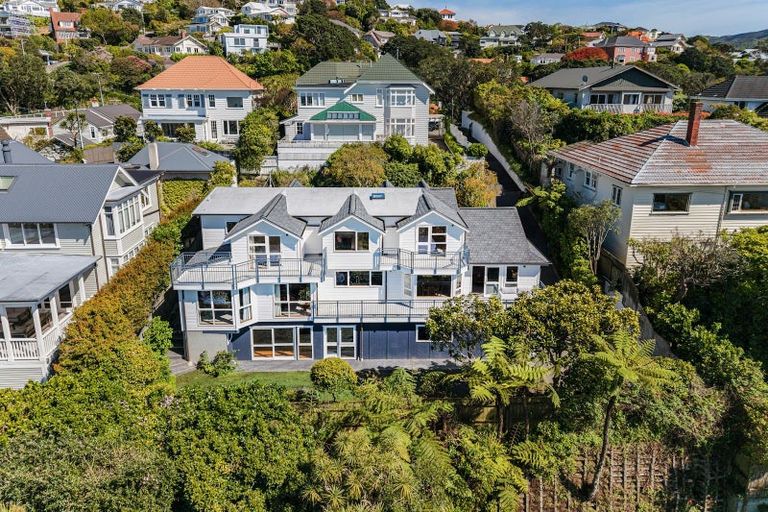 Photo of property in 14 Sefton Street, Wadestown, Wellington, 6012