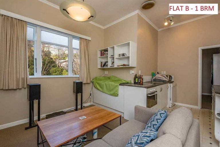 Photo of property in 22 Devon Street, Aro Valley, Wellington, 6021