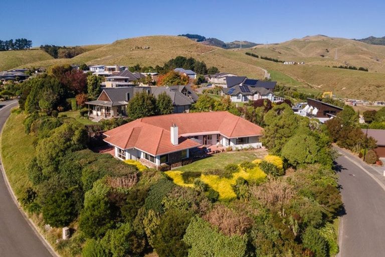 Photo of property in 1 Watlings Place, Kennedys Bush, Christchurch, 8025