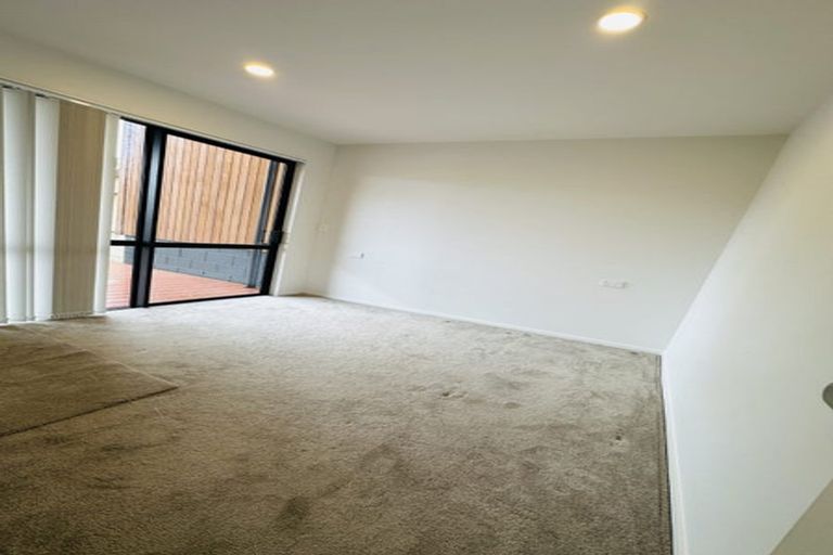 Photo of property in 51b Glendene Avenue, Glendene, Auckland, 0602