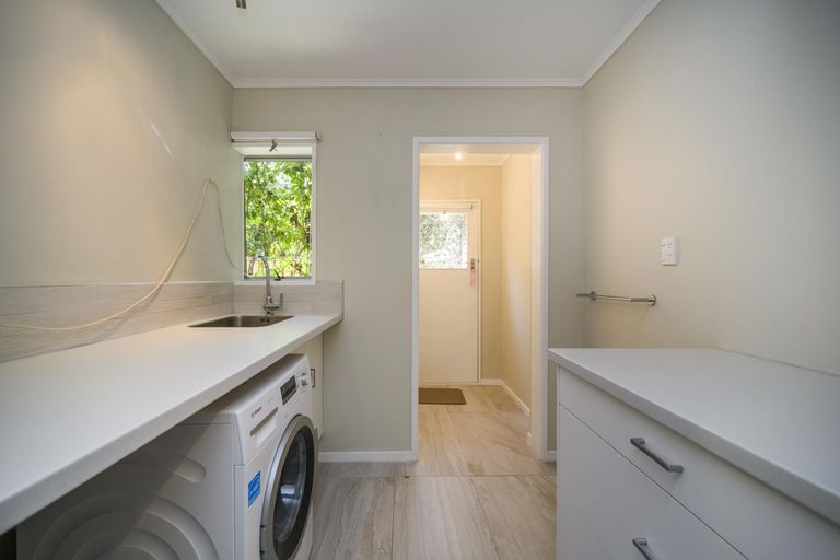 Photo of property in 4 Sharon Place, Awapuni, Palmerston North, 4412