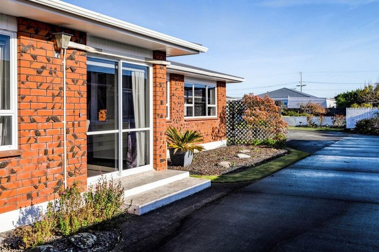 Photo of property in 25 Victoria Street, Hawera, 4610