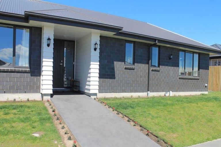Photo of property in 6 Sharman Place, Wigram, Christchurch, 8042
