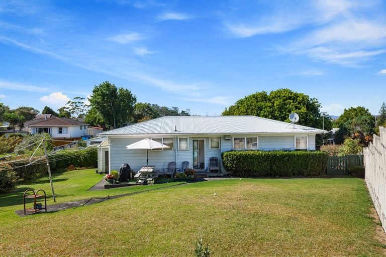 Photo of property in 27 Clyma Place, Massey, Auckland, 0614