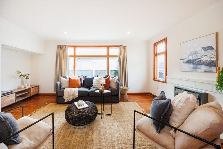 Photo of property in 7 Hobson Place, Takaro, Palmerston North, 4412