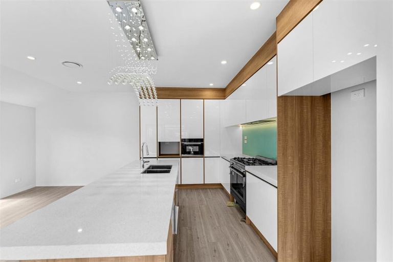 Photo of property in 59 Kirikiri Drive, Papakura, 2110