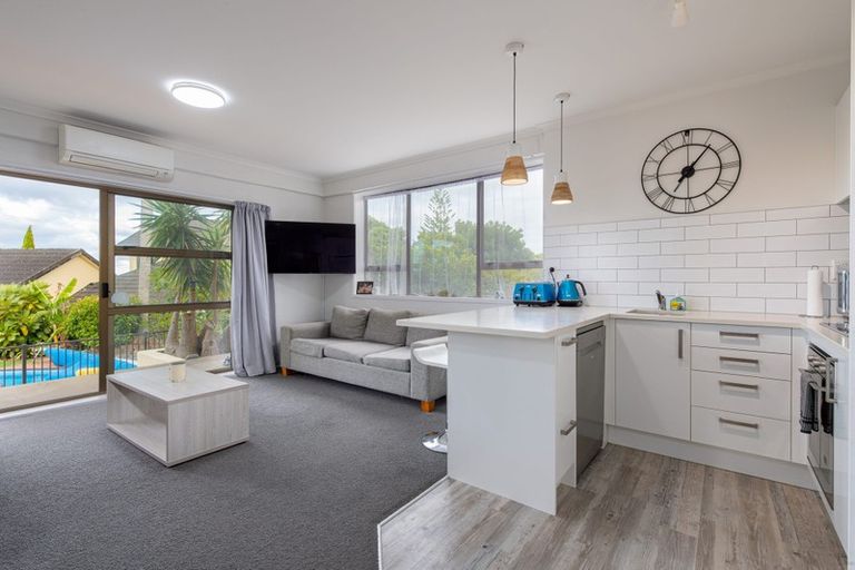 Photo of property in 14 Park Rise, Campbells Bay, Auckland, 0630