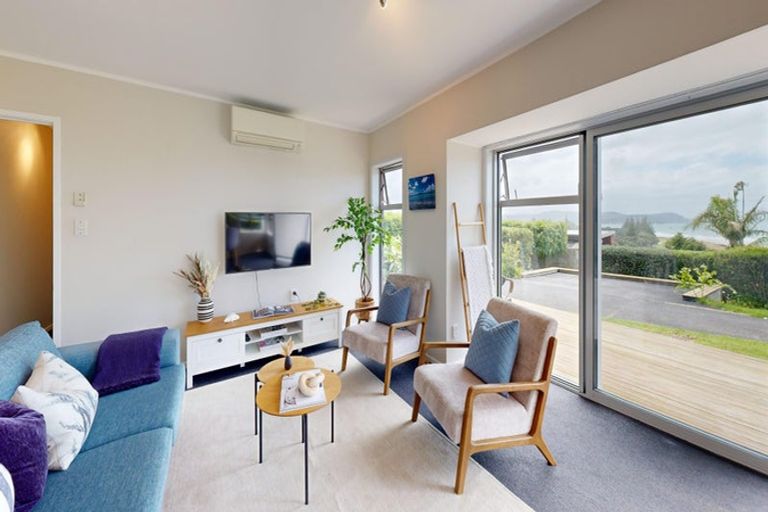 Photo of property in 1/33 Rosario Crescent, Red Beach, 0932