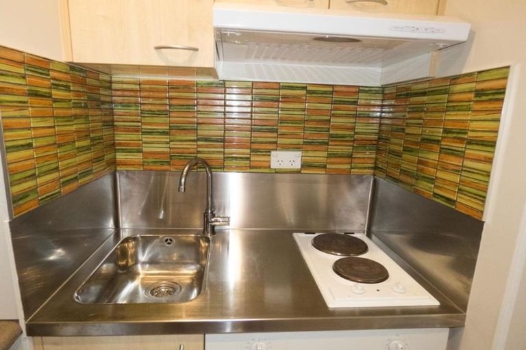 Photo of property in 2c/10 Crown Lynn Place, New Lynn, Auckland, 0600